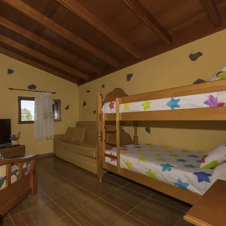 Σαλέ Casas Lola Y Rafael 2 *